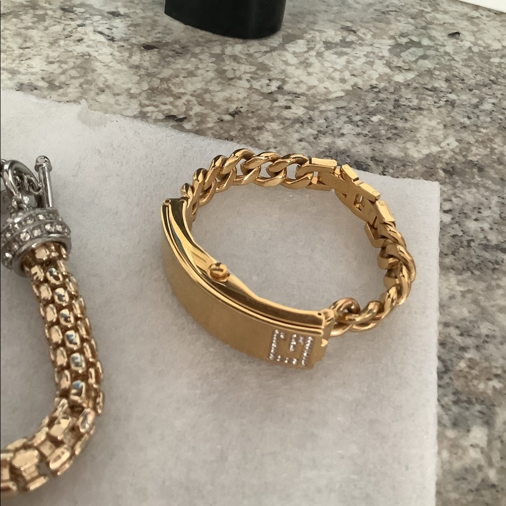 Guess bracelet watch